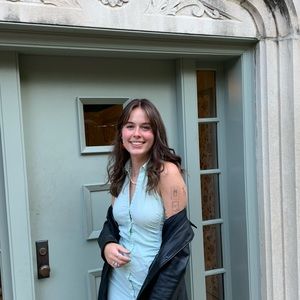 Meet your Posher, Halle